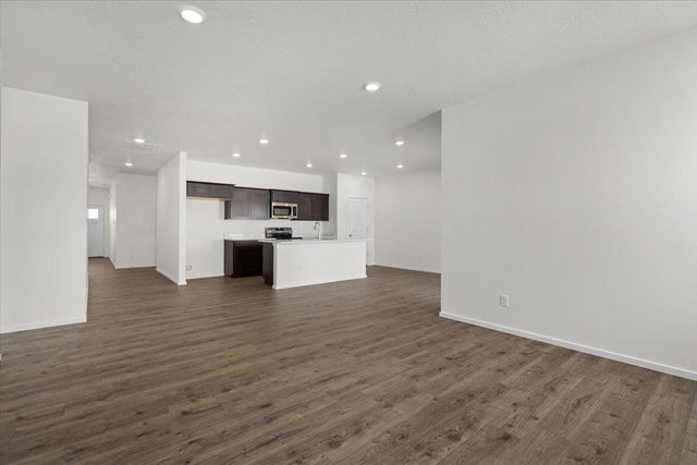 418 N Arcadia Ave, Deer Park, WA 99006