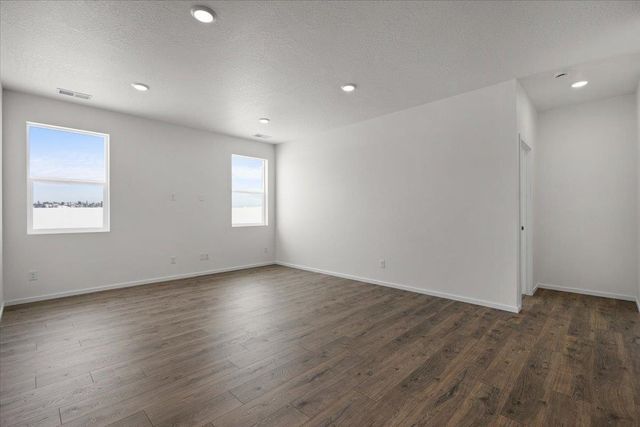 418 N Arcadia Ave, Deer Park, WA 99006