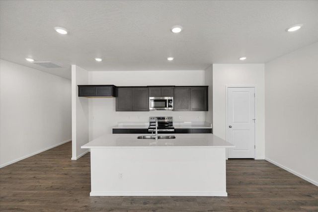 418 N Arcadia Ave, Deer Park, WA 99006