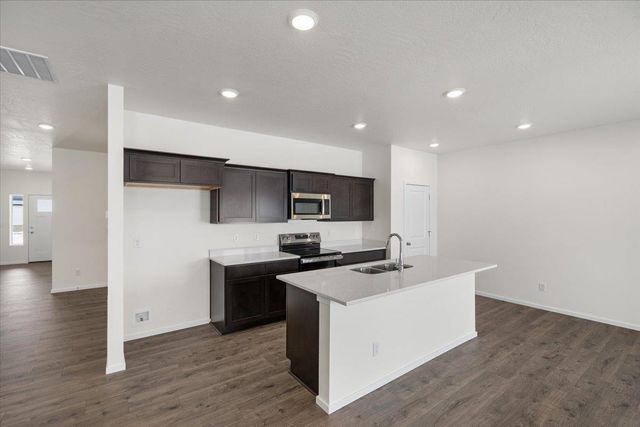 418 N Arcadia Ave, Deer Park, WA 99006