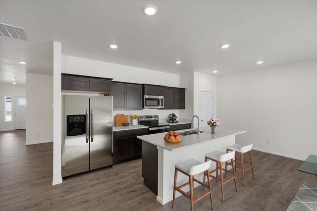 418 N Arcadia Ave, Deer Park, WA 99006