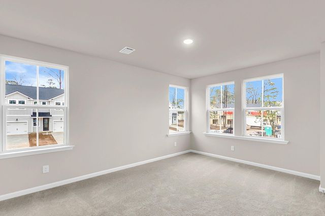489 Martins Creek Boulevard, Summerville, SC 29485