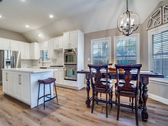 210 Ledgenest Drive, Mckinney, TX 75072