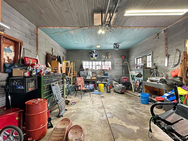 1209 Washington Avenue, Escanaba, MI 49829