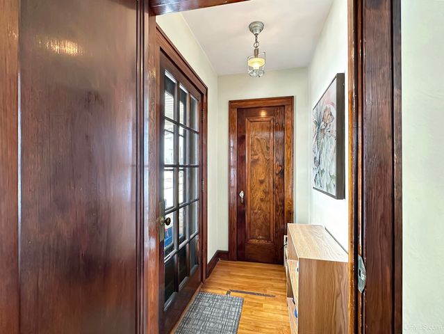 1209 Washington Avenue, Escanaba, MI 49829