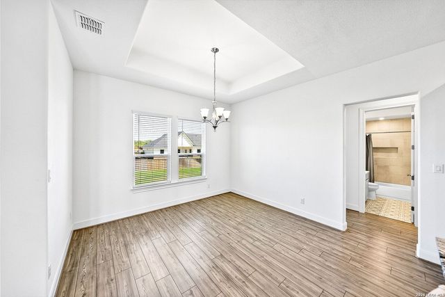 116 Woodbridge Dr, La Vernia, TX 78121