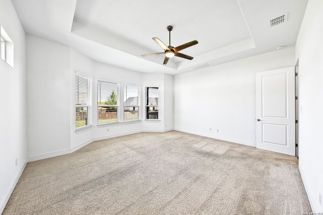 116 Woodbridge Dr, La Vernia, TX 78121