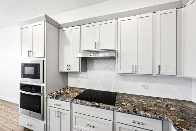 116 Woodbridge Dr, La Vernia, TX 78121