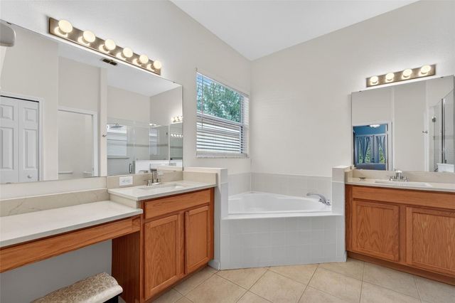 111 FLAME VINE WAY, Groveland, FL 34736