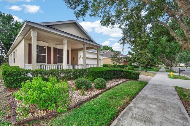 111 FLAME VINE WAY, Groveland, FL 34736