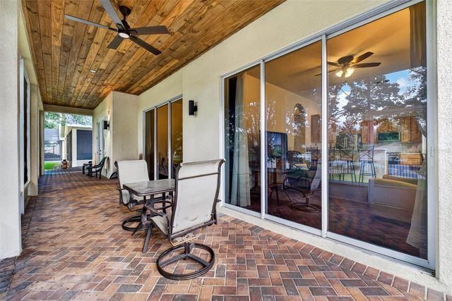 111 FLAME VINE WAY, Groveland, FL 34736