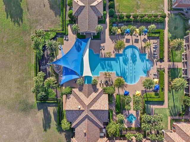 111 FLAME VINE WAY, Groveland, FL 34736