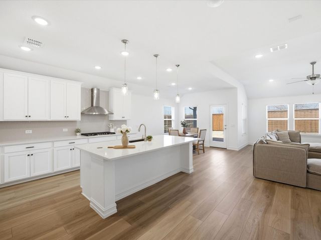 769 Brozgold Avenue, Midlothian, TX 76065