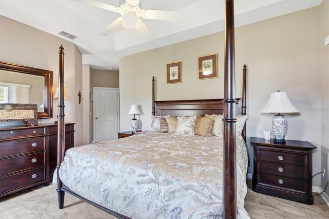 6042 LANDINGS BOULEVARD, Lady Lake, FL 32159