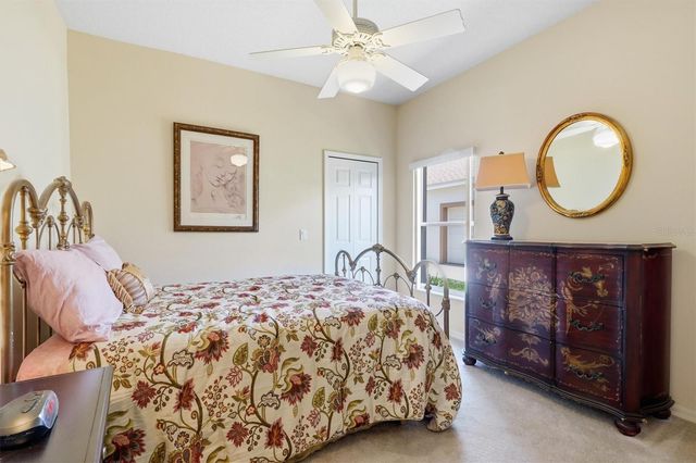 6042 LANDINGS BOULEVARD, Lady Lake, FL 32159