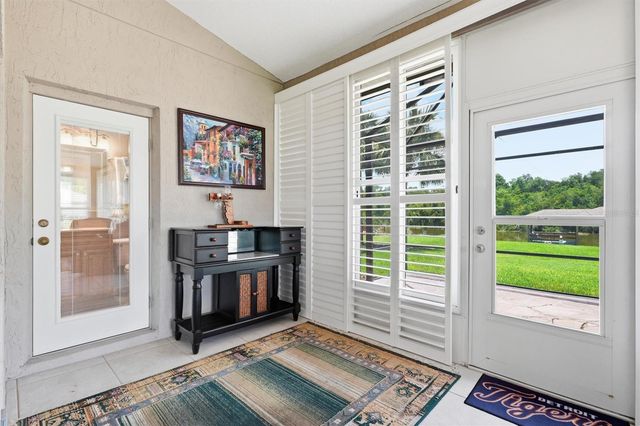 6042 LANDINGS BOULEVARD, Lady Lake, FL 32159