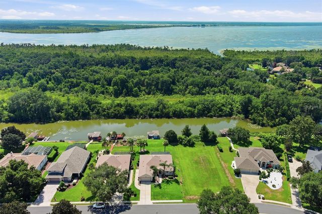 6042 LANDINGS BOULEVARD, Lady Lake, FL 32159