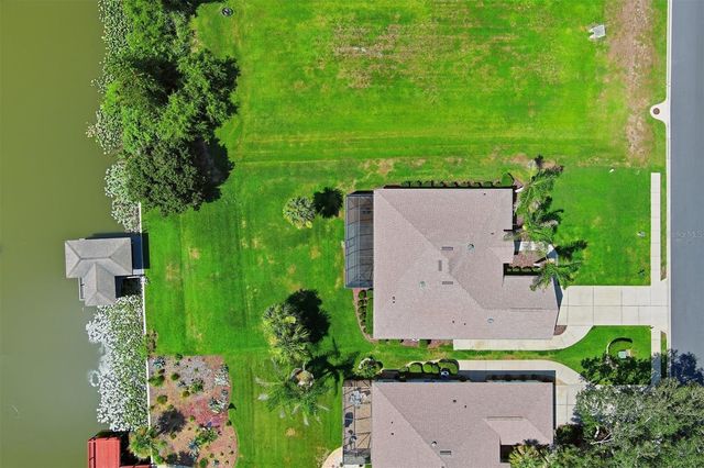 6042 LANDINGS BOULEVARD, Lady Lake, FL 32159