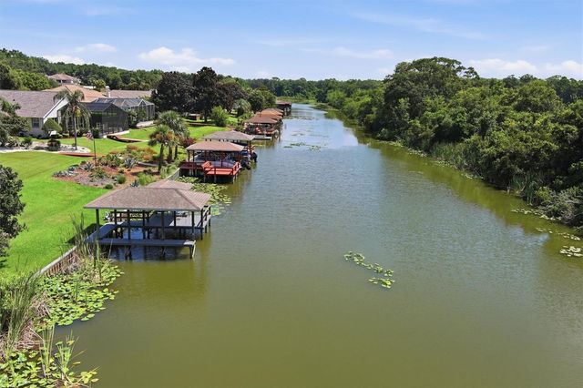 6042 LANDINGS BOULEVARD, Lady Lake, FL 32159
