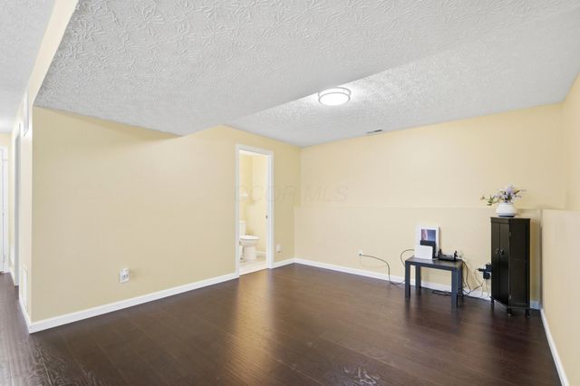 1399 Meeks Meadow Drive, Columbus, OH 43223
