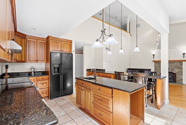 44 Granite St, Medway, MA 02053