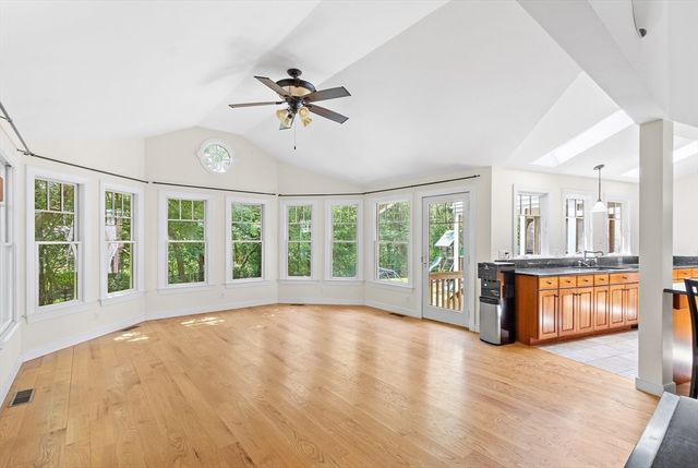44 Granite St, Medway, MA 02053
