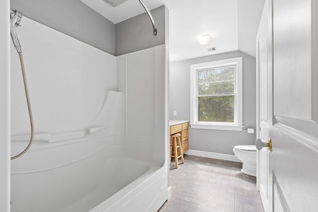 44 Granite St, Medway, MA 02053