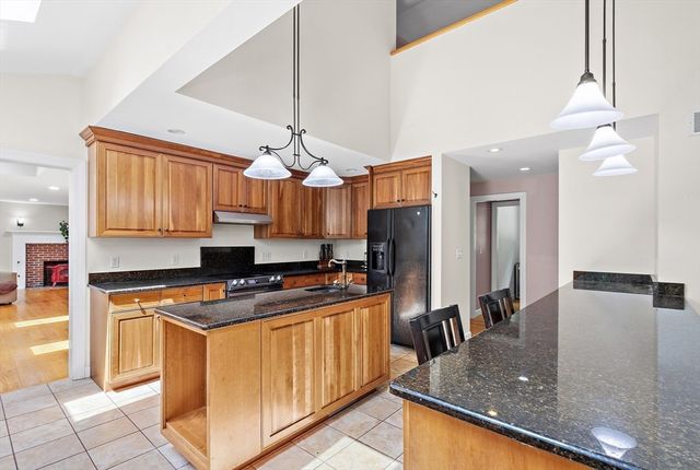 44 Granite St, Medway, MA 02053