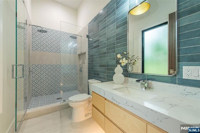 98 Haddenfield Road, Clifton, NJ 07013