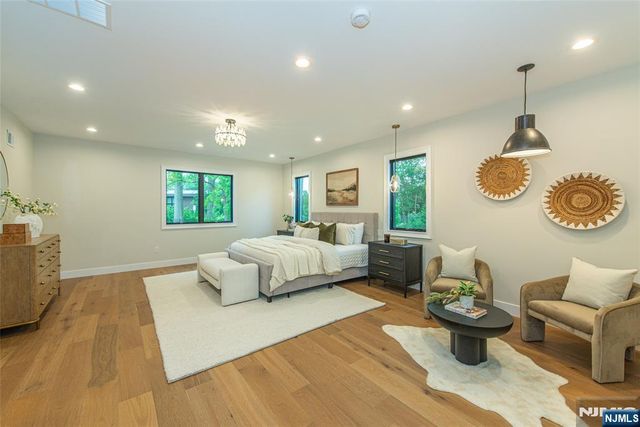 98 Haddenfield Road, Clifton, NJ 07013