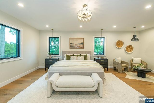 98 Haddenfield Road, Clifton, NJ 07013