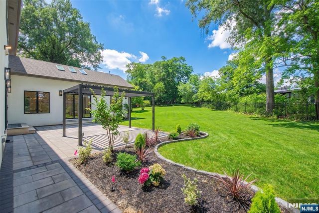 98 Haddenfield Road, Clifton, NJ 07013