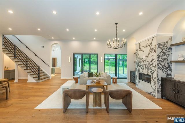 98 Haddenfield Road, Clifton, NJ 07013