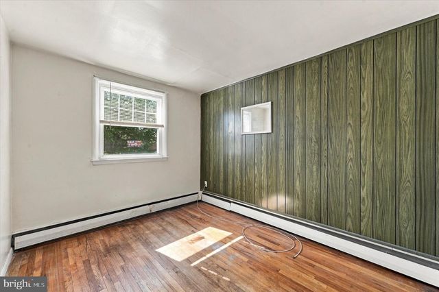 306 COLLINGDALE AVE, Darby, PA 19023