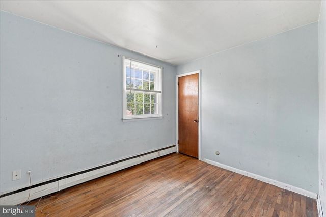 306 COLLINGDALE AVE, Darby, PA 19023