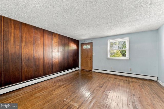 306 COLLINGDALE AVE, Darby, PA 19023