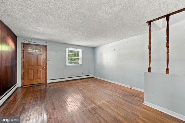 306 COLLINGDALE AVE, Darby, PA 19023