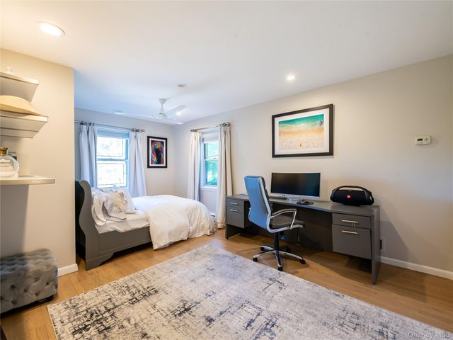 13 Lighthouse Road, Great Neck, NY 11024