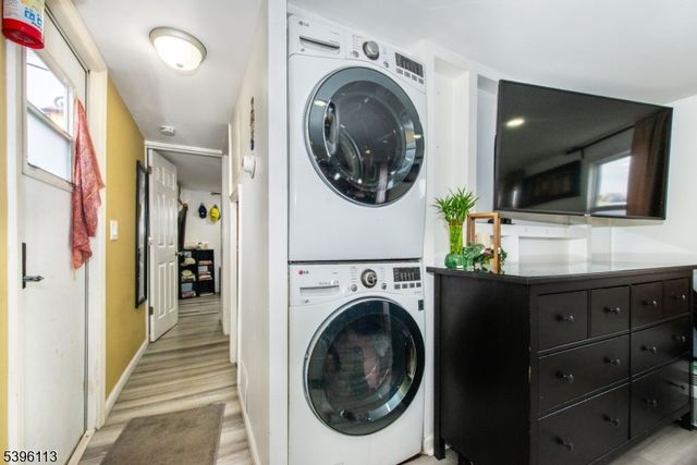 39 Helen Drive, Moonachie Boro, NJ 07074