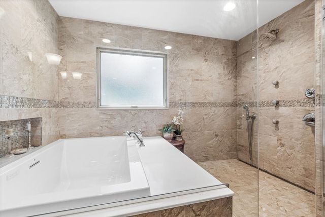 11S514 Webster Lane, Naperville, IL 60564