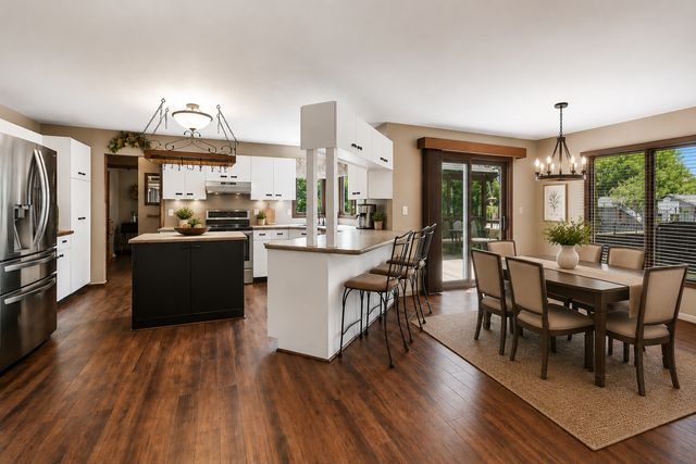 11S514 Webster Lane, Naperville, IL 60564