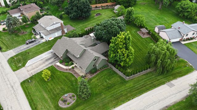 11S514 Webster Lane, Naperville, IL 60564