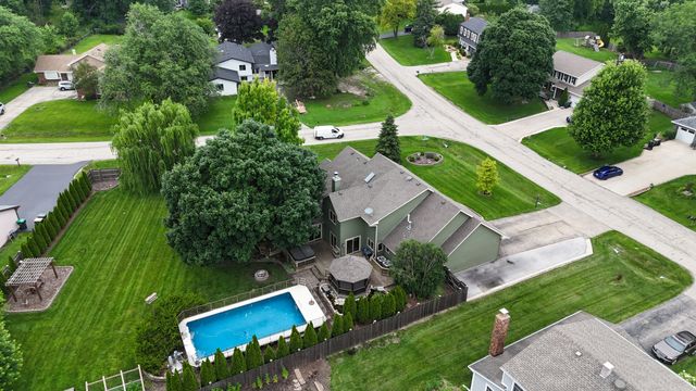 11S514 Webster Lane, Naperville, IL 60564