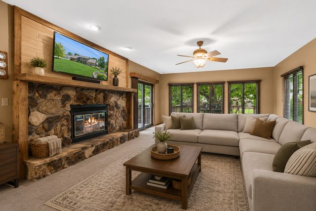 11S514 Webster Lane, Naperville, IL 60564