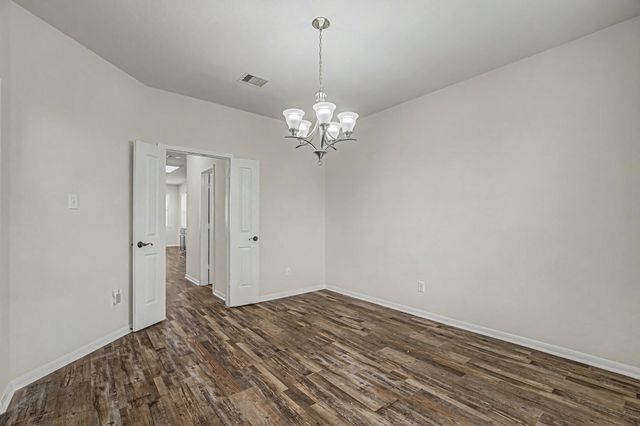 4022 Cypress Point Drive, Mont Belvieu, TX 77523