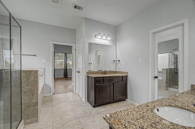 4022 Cypress Point Drive, Mont Belvieu, TX 77523