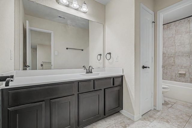 4022 Cypress Point Drive, Mont Belvieu, TX 77523