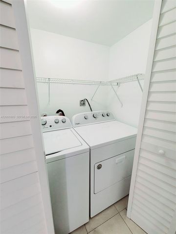 9375 Fontainebleau Blvd L107, Miami, FL 33172