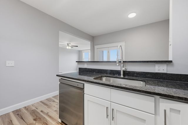 178 Lincoln Street A15, Worcester, MA 01605