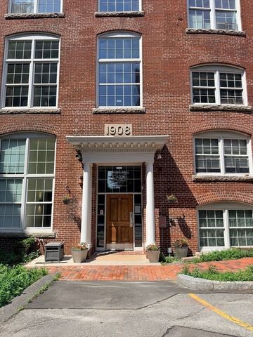 200 Market St 4505, Lowell, MA 01852